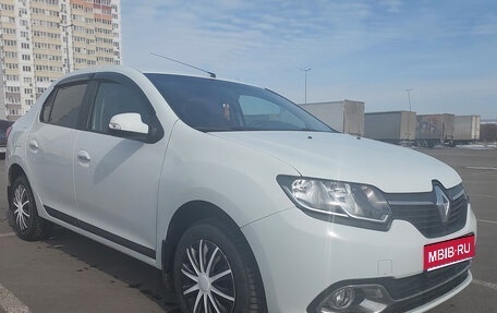 Renault Logan II, 2015 год, 1 130 000 рублей, 1 фотография