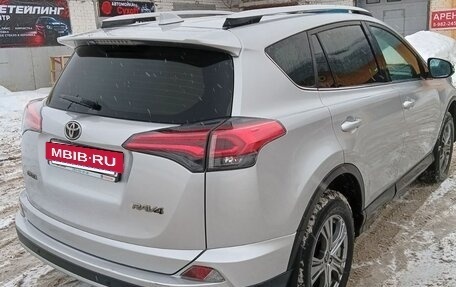 Toyota RAV4, 2019 год, 2 750 000 рублей, 3 фотография