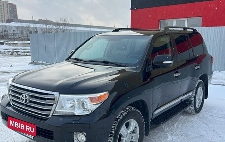 Toyota Land Cruiser 200, 2013 год, 5 200 000 рублей, 2 фотография