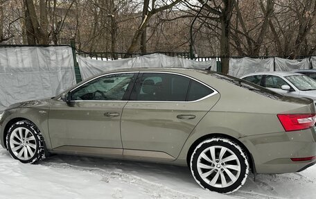 Skoda Superb III рестайлинг, 2015 год, 1 800 000 рублей, 5 фотография