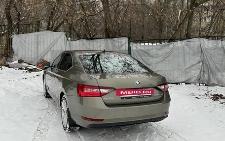 Skoda Superb III рестайлинг, 2015 год, 1 800 000 рублей, 6 фотография