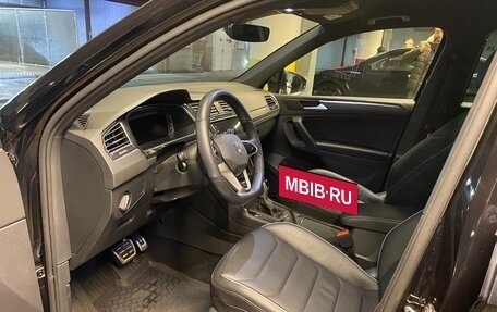 Volkswagen Tiguan II, 2021 год, 5 200 000 рублей, 11 фотография