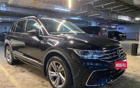 Volkswagen Tiguan II, 2021 год, 5 200 000 рублей, 2 фотография