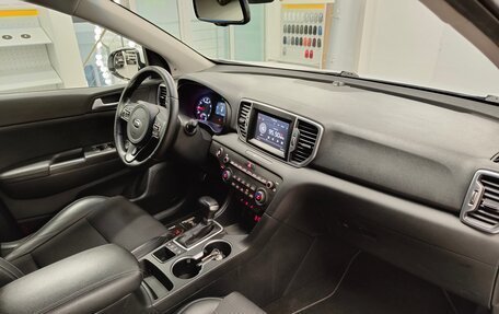 KIA Sportage IV рестайлинг, 2018 год, 1 975 000 рублей, 6 фотография