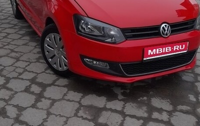 Volkswagen Polo VI (EU Market), 2012 год, 700 000 рублей, 1 фотография