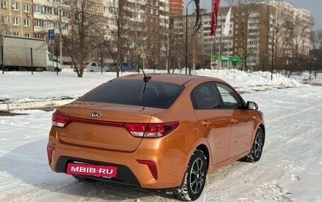 KIA Rio IV, 2017 год, 1 100 000 рублей, 6 фотография