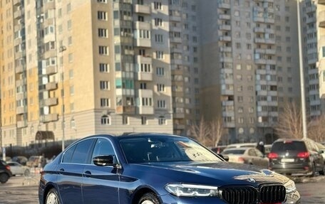 BMW 5 серия, 2021 год, 3 600 000 рублей, 3 фотография