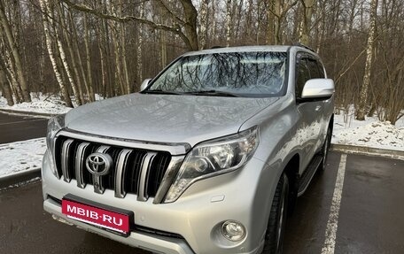 Toyota Land Cruiser Prado 150 рестайлинг 2, 2014 год, 3 790 000 рублей, 3 фотография