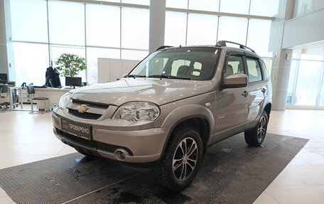 Chevrolet Niva I рестайлинг, 2013 год, 590 000 рублей, 5 фотография