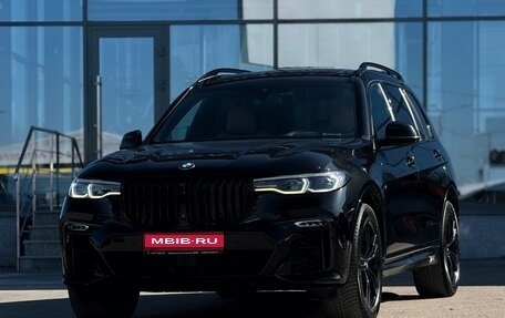 BMW X7, 2021 год, 9 979 000 рублей, 1 фотография