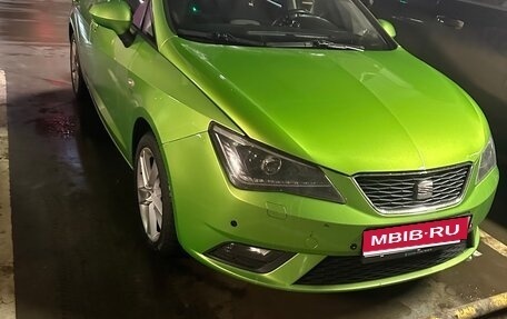 SEAT Ibiza IV рестайлинг 2, 2012 год, 950 000 рублей, 1 фотография