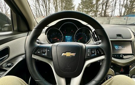 Chevrolet Cruze II, 2014 год, 950 000 рублей, 11 фотография