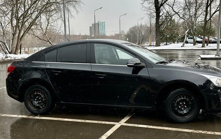 Chevrolet Cruze II, 2014 год, 950 000 рублей, 4 фотография