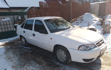 Daewoo Nexia I рестайлинг, 2011 год, 410 000 рублей, 3 фотография