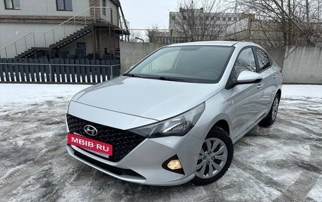 Hyundai Solaris II рестайлинг, 2020 год, 1 599 900 рублей, 2 фотография