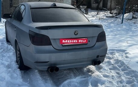 BMW 5 серия, 2004 год, 680 000 рублей, 3 фотография