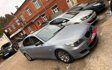 BMW 5 серия, 2004 год, 680 000 рублей, 6 фотография