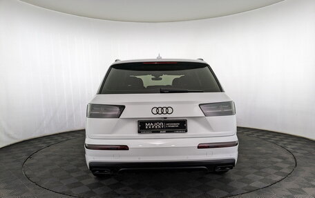 Audi Q7, 2017 год, 4 500 000 рублей, 6 фотография