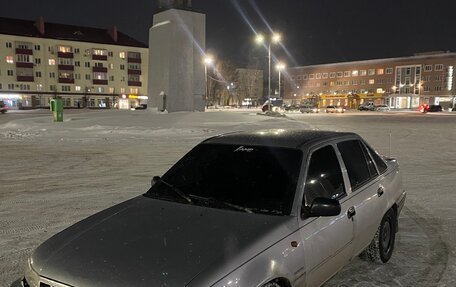 Daewoo Nexia I рестайлинг, 2004 год, 130 000 рублей, 1 фотография