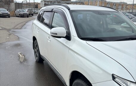 Mitsubishi Outlander III рестайлинг 3, 2012 год, 1 400 000 рублей, 6 фотография