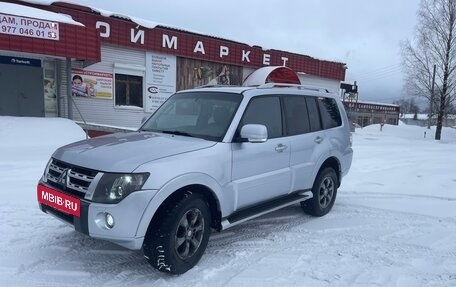 Mitsubishi Pajero IV, 2010 год, 2 100 000 рублей, 2 фотография