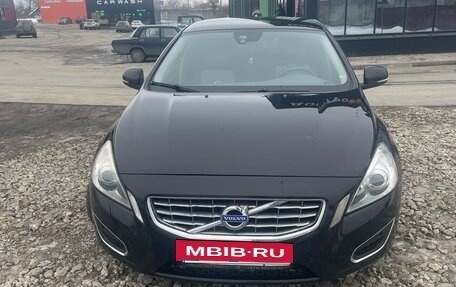 Volvo S60 III, 2012 год, 1 320 000 рублей, 2 фотография