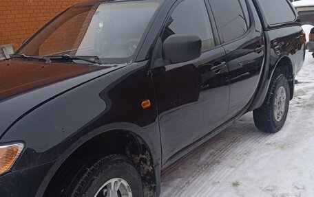 Mitsubishi L200 IV рестайлинг, 2007 год, 1 250 000 рублей, 2 фотография