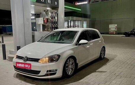 Volkswagen Golf VII, 2013 год, 950 000 рублей, 2 фотография