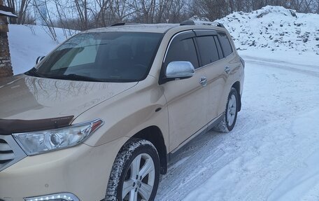 Toyota Highlander III, 2012 год, 2 450 000 рублей, 5 фотография