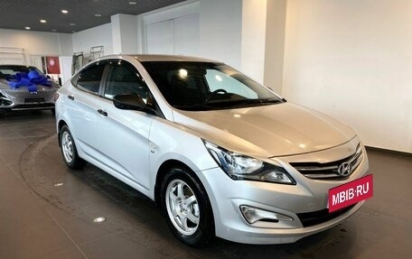 Hyundai Solaris II рестайлинг, 2014 год, 960 000 рублей, 1 фотография