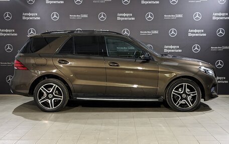 Mercedes-Benz GLE, 2017 год, 4 350 000 рублей, 4 фотография