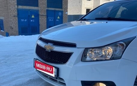 Chevrolet Cruze II, 2012 год, 617 000 рублей, 3 фотография