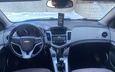 Chevrolet Cruze II, 2012 год, 617 000 рублей, 13 фотография