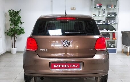 Volkswagen Polo VI (EU Market), 2011 год, 720 000 рублей, 4 фотография