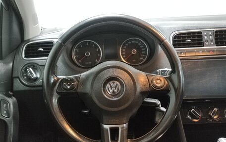 Volkswagen Polo VI (EU Market), 2011 год, 720 000 рублей, 7 фотография