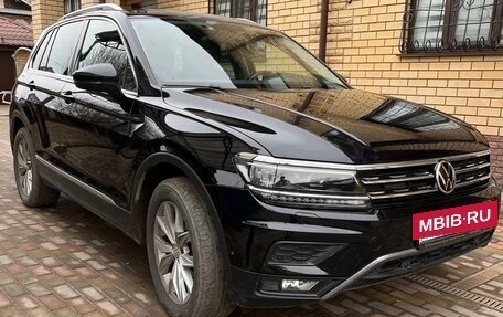 Volkswagen Tiguan II, 2019 год, 2 650 000 рублей, 6 фотография