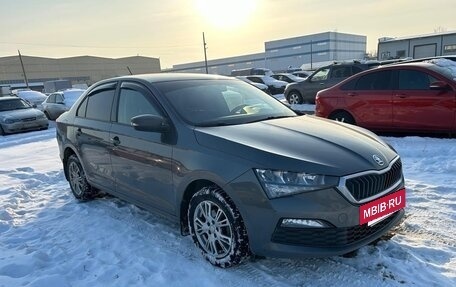 Skoda Rapid II, 2021 год, 1 800 000 рублей, 2 фотография