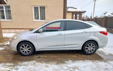 Hyundai Solaris II рестайлинг, 2013 год, 799 000 рублей, 9 фотография