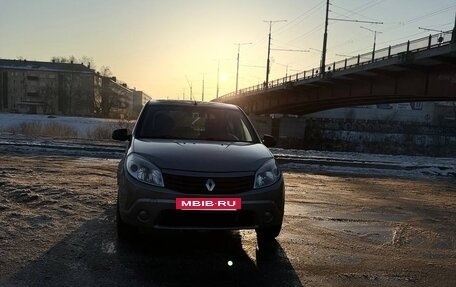 Renault Sandero I, 2012 год, 650 000 рублей, 3 фотография