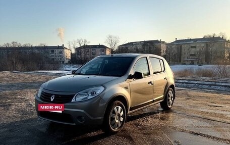 Renault Sandero I, 2012 год, 650 000 рублей, 4 фотография