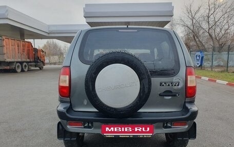 Chevrolet Niva I рестайлинг, 2005 год, 299 000 рублей, 5 фотография