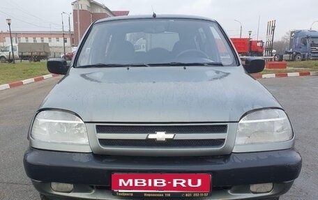 Chevrolet Niva I рестайлинг, 2005 год, 299 000 рублей, 2 фотография