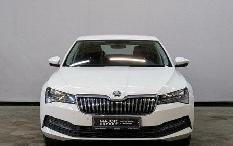 Skoda Superb III рестайлинг, 2020 год, 3 350 000 рублей, 2 фотография