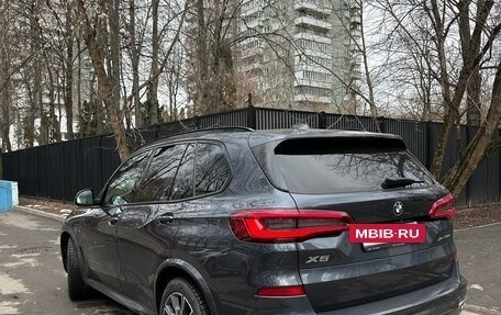 BMW X5, 2019 год, 7 100 000 рублей, 4 фотография