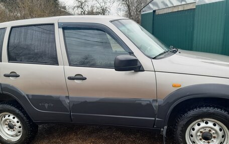 Chevrolet Niva I рестайлинг, 2019 год, 800 000 рублей, 4 фотография