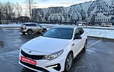 KIA Optima IV, 2019 год, 1 920 000 рублей, 2 фотография