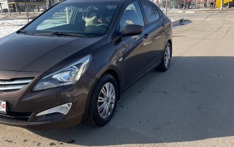 Hyundai Solaris II рестайлинг, 2014 год, 835 000 рублей, 1 фотография