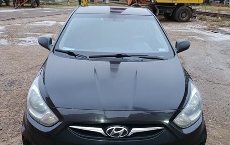 Hyundai Solaris II рестайлинг, 2012 год, 520 000 рублей, 7 фотография