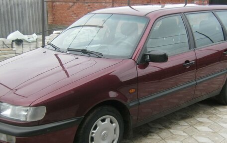 Volkswagen Passat B4, 1995 год, 84 000 рублей, 2 фотография