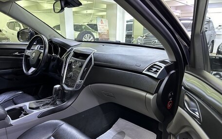 Cadillac SRX II рестайлинг, 2011 год, 1 299 000 рублей, 18 фотография